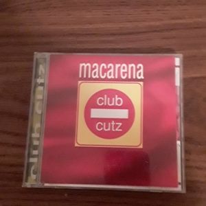 Macarena Club cutz